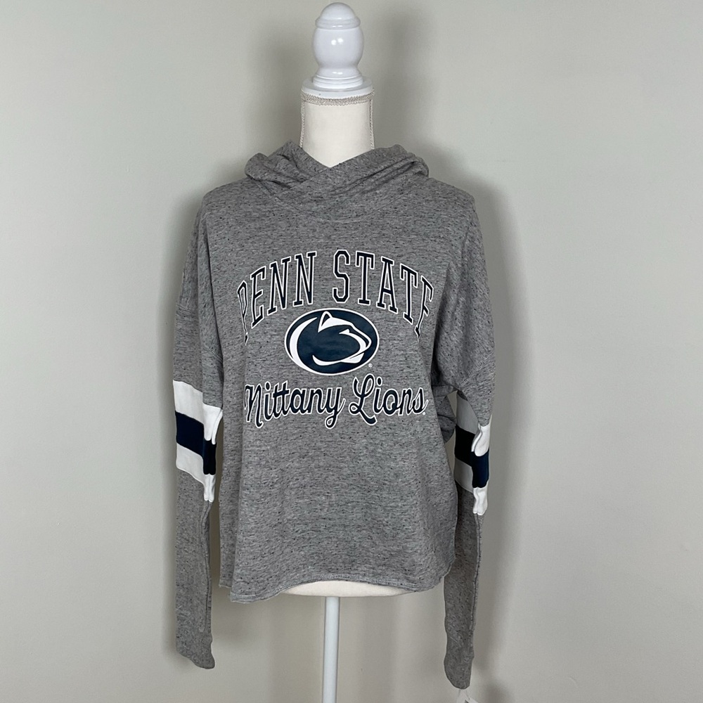 Top of the‎ World Women's Penn State Panel Sleeve Cropped Hoodie Size Large NWT